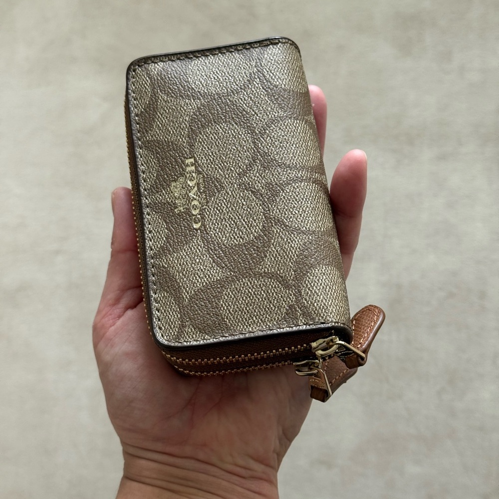 COACH Brown Signature Leather Double Zip Coin Mini Wallet Like New - Picture 6 of 7
